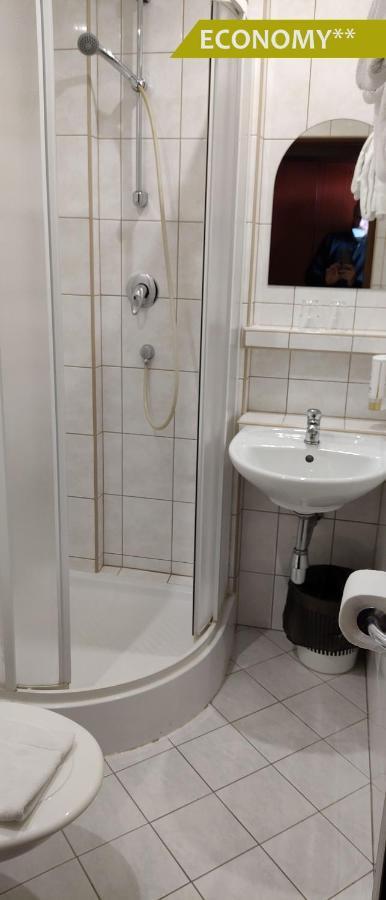 Hotel Ludmila Мельник Экстерьер фото